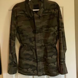 Women's Camo Utility Jacket - Olive Green